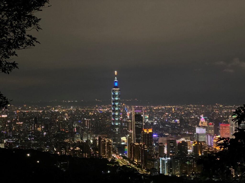 四獸山101夜景