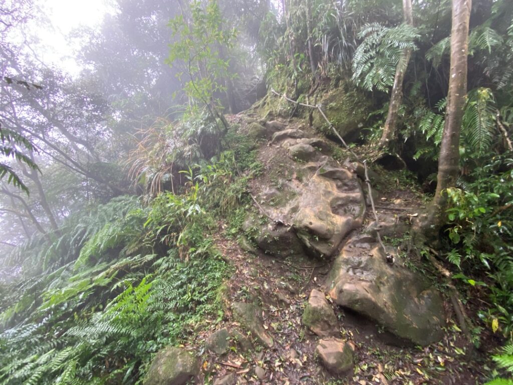 筆架山攀爬路段