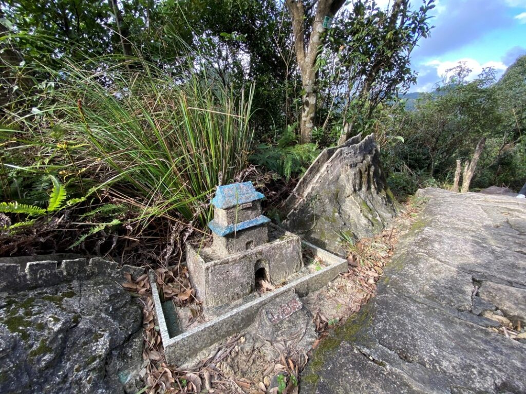 鯉魚山山海關石雕