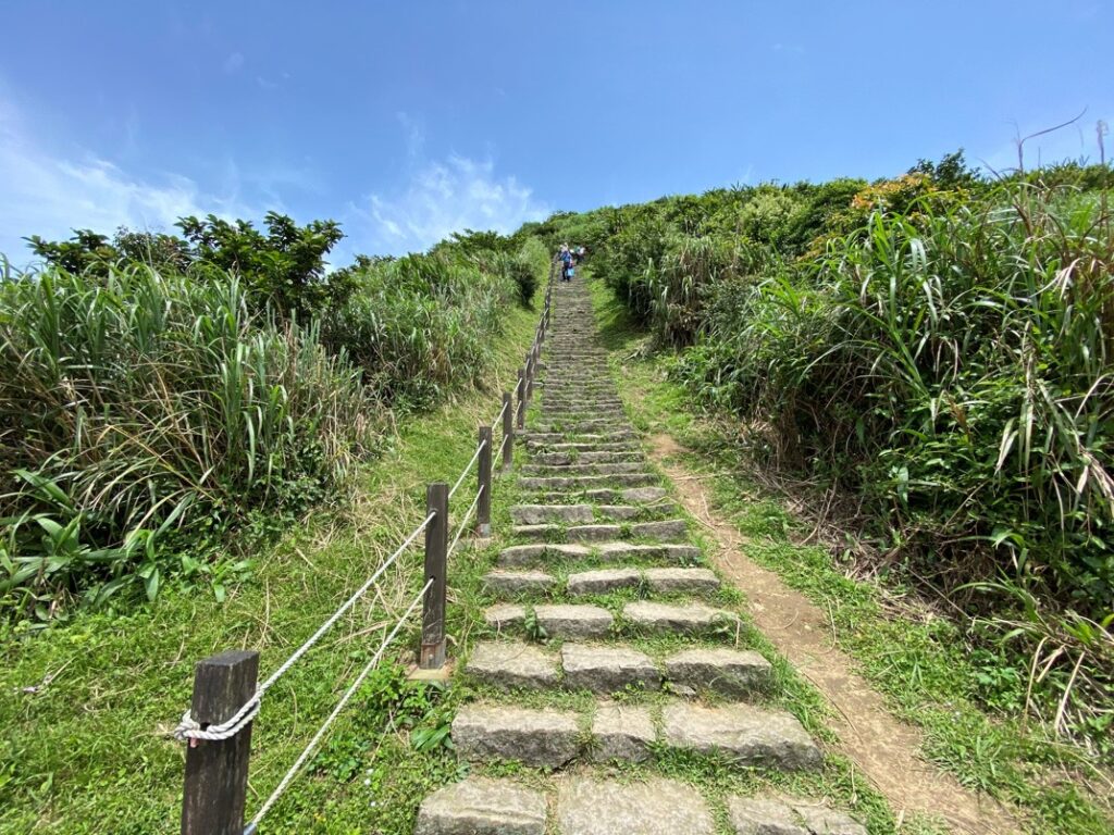 基隆山石階步道