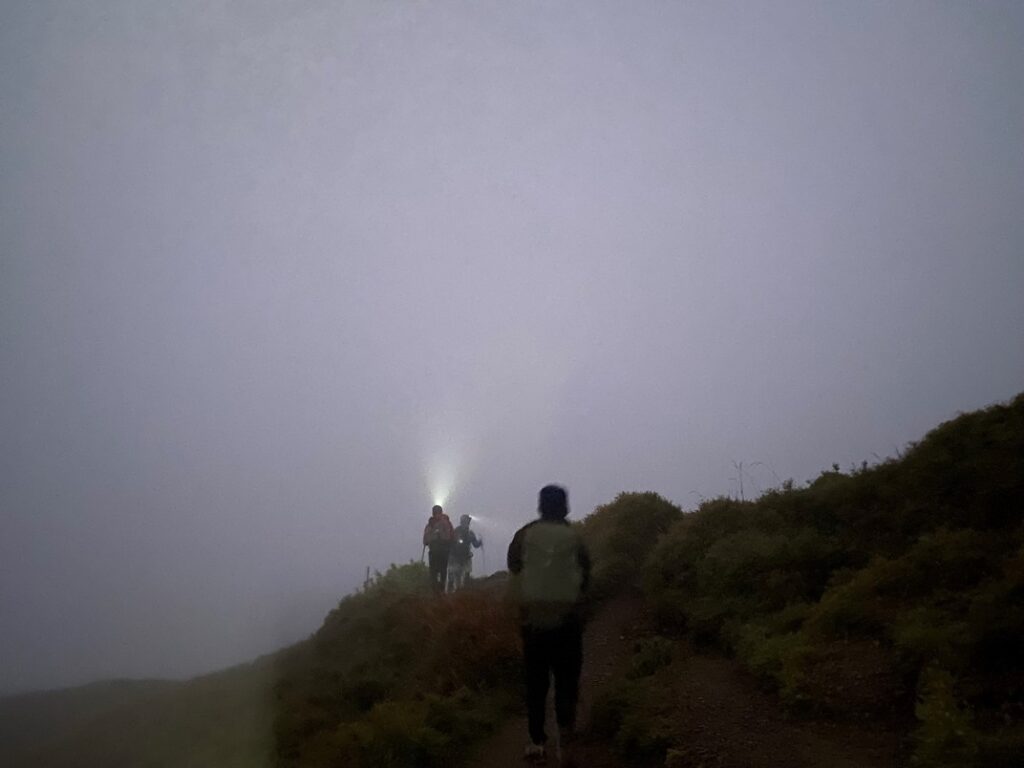 起登時的雲霧瀰漫