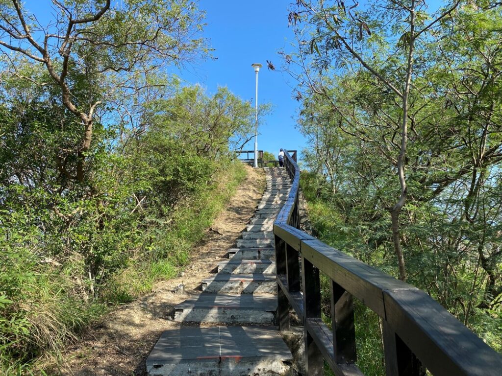 鯉魚山步道